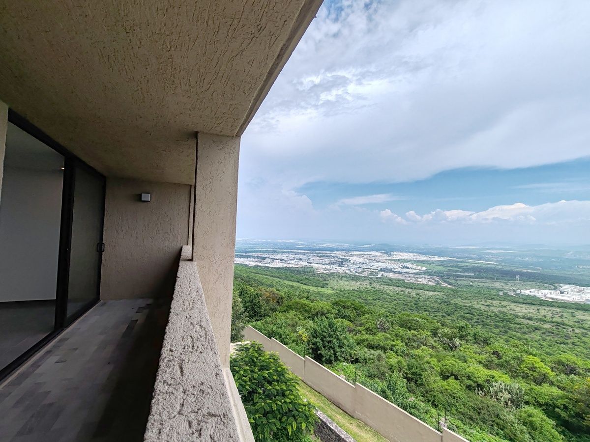 Venta departamento Zibata, vista a la reserva