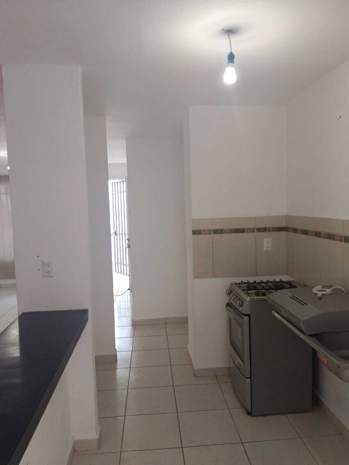 4 de 22: Cocina am plia y espaciona para condicionarla a su gusto