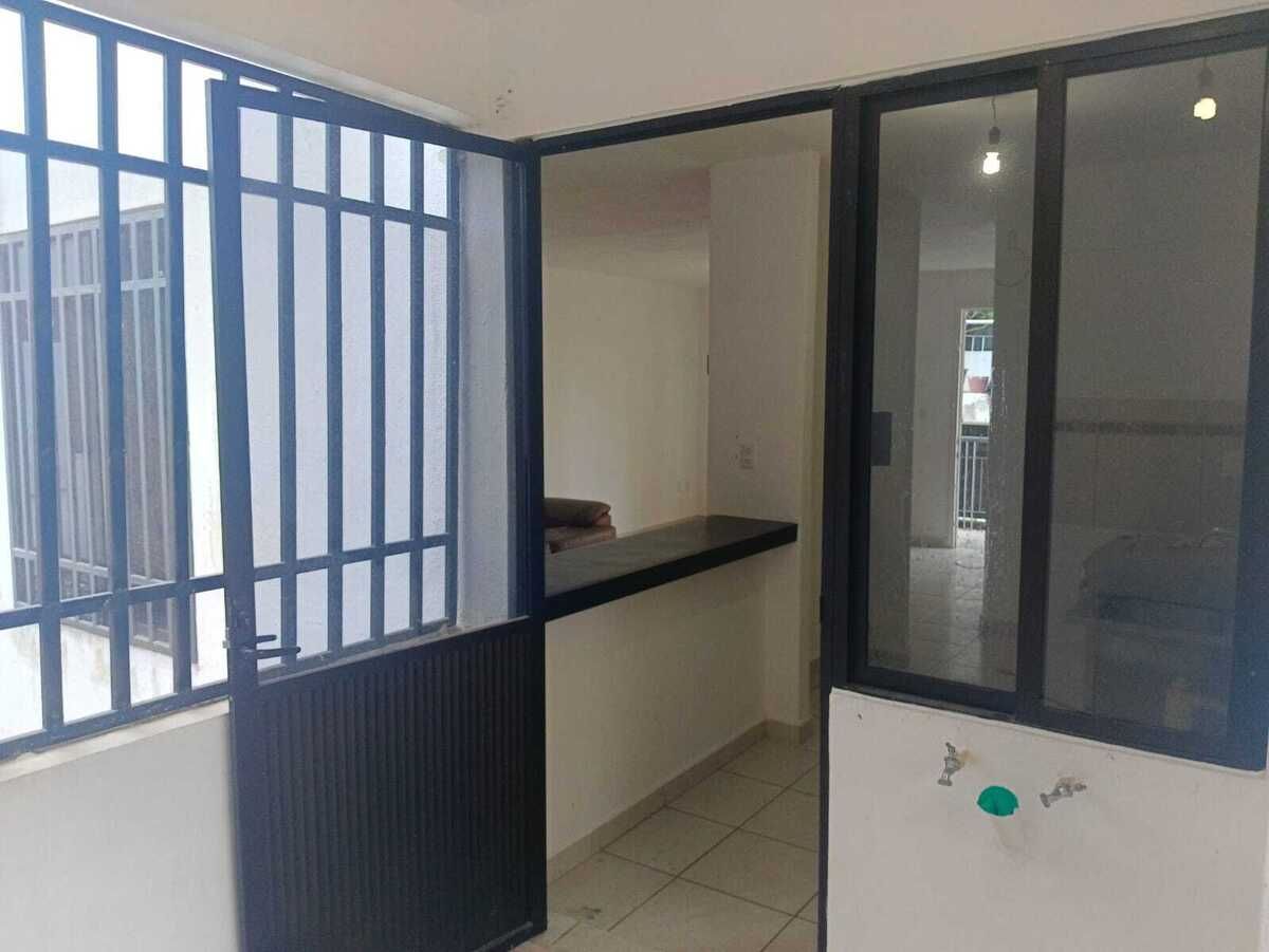 12 de 22: Acceso a la cocina