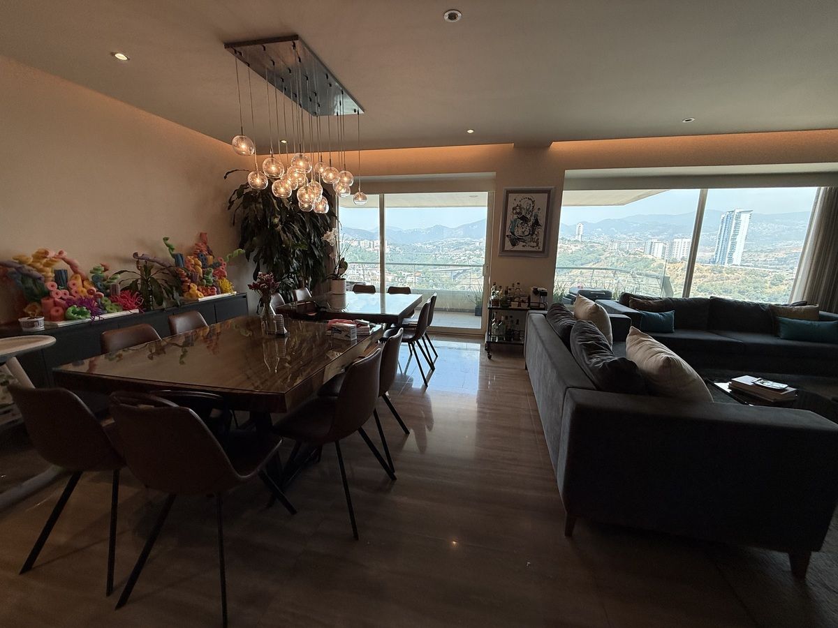 Departamento en Venta en Av. Portal Portal De Las Flores con 3 Recámaras, 3 Baños y 234 Metros Cuadrados Departamento en Venta en Av. Portal Portal De Las Flores con 3 Recámaras, 3 Baños y 234 Metros Cuadrados