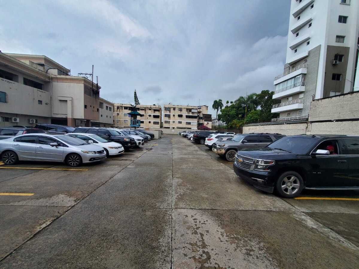 11 de 13