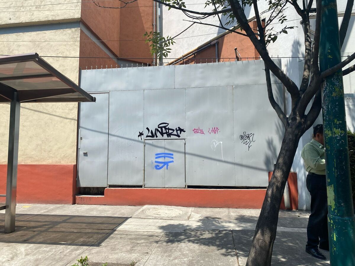 1 of 9