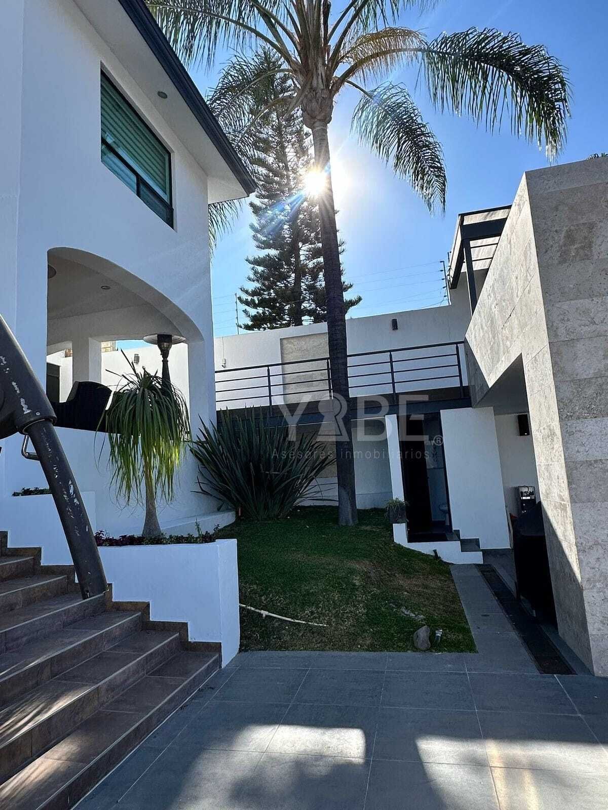 4 de 30