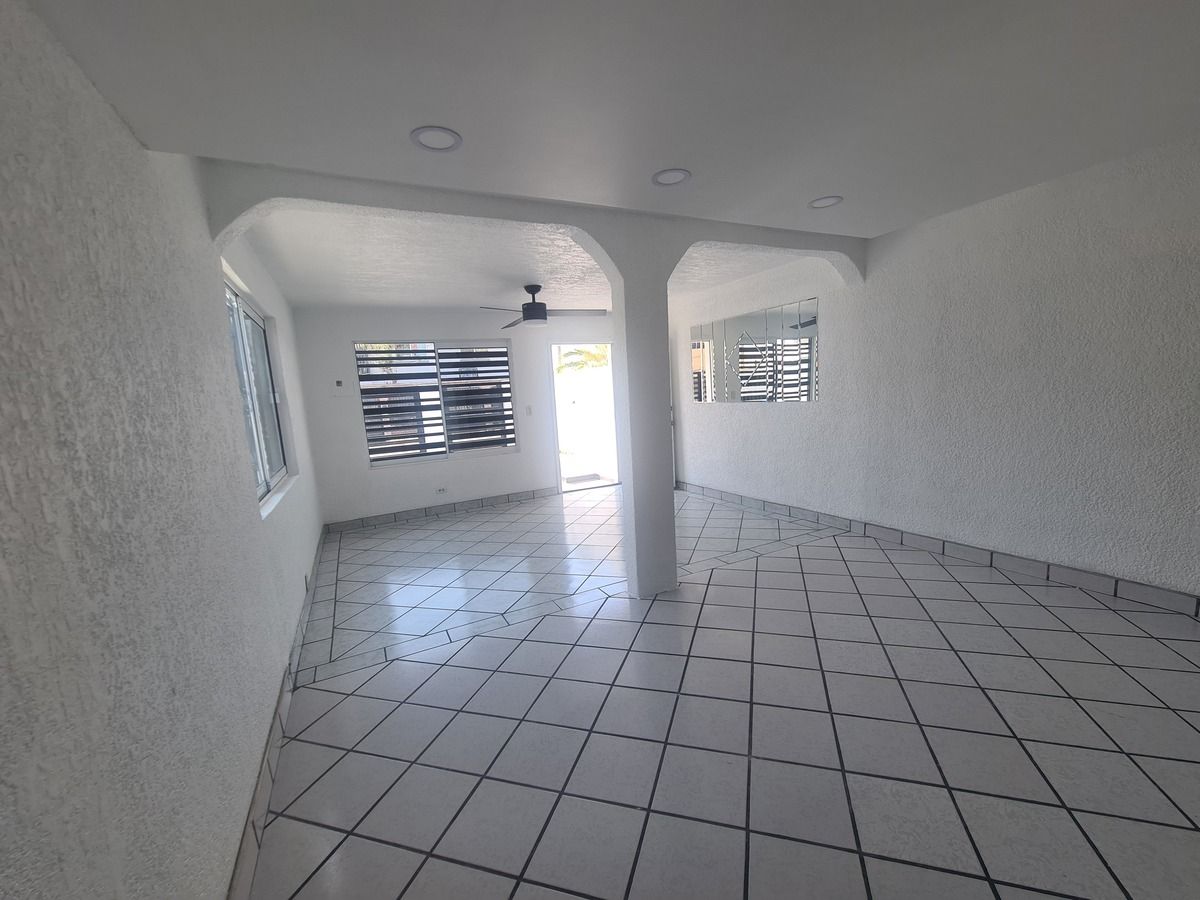 16 de 31: OTRA VISTA DE LA SALA COMEDOR