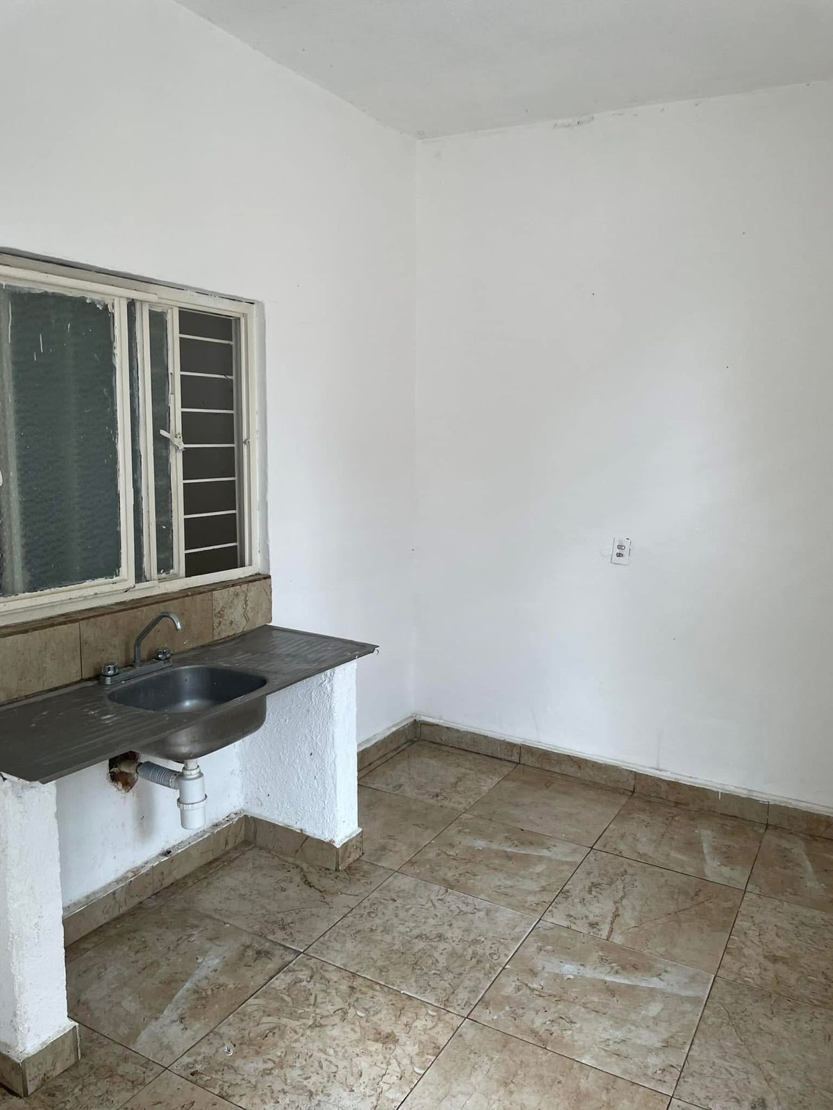 3 of 7: Cocina