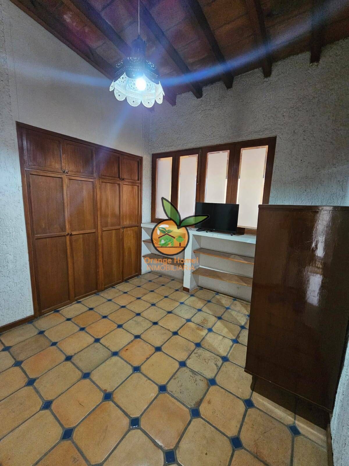 21 de 24
