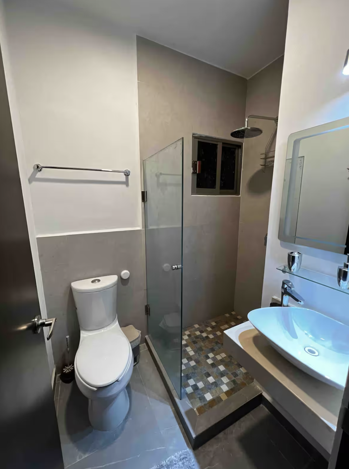 7 de 13: baño 1