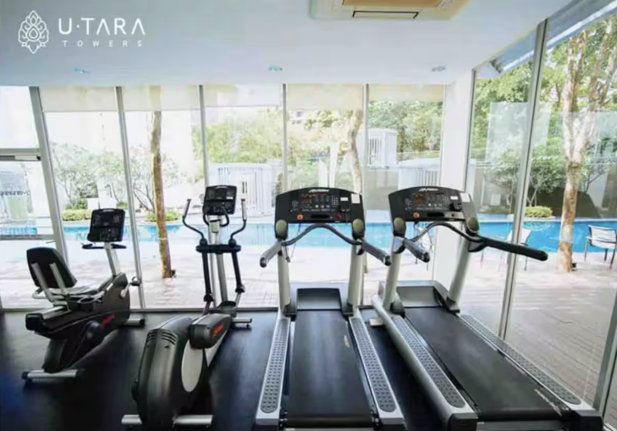 11 de 13: Gym