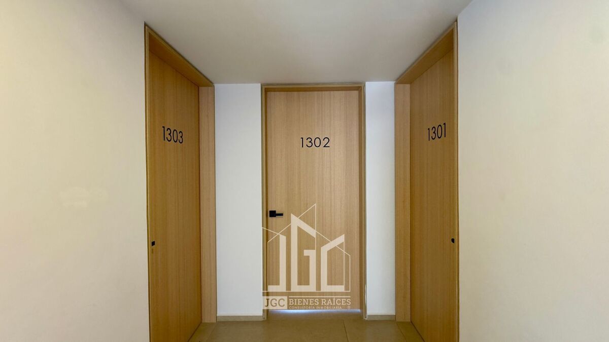3 de 36: ingreso al departamento