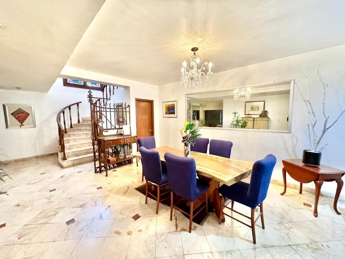 2 of 31: Casa en Venta en Chimalistac Rayo Vende ®