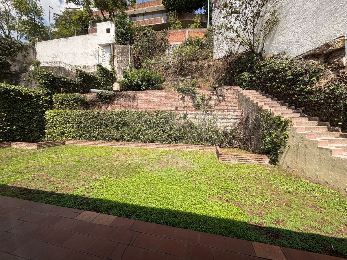 24 de 32