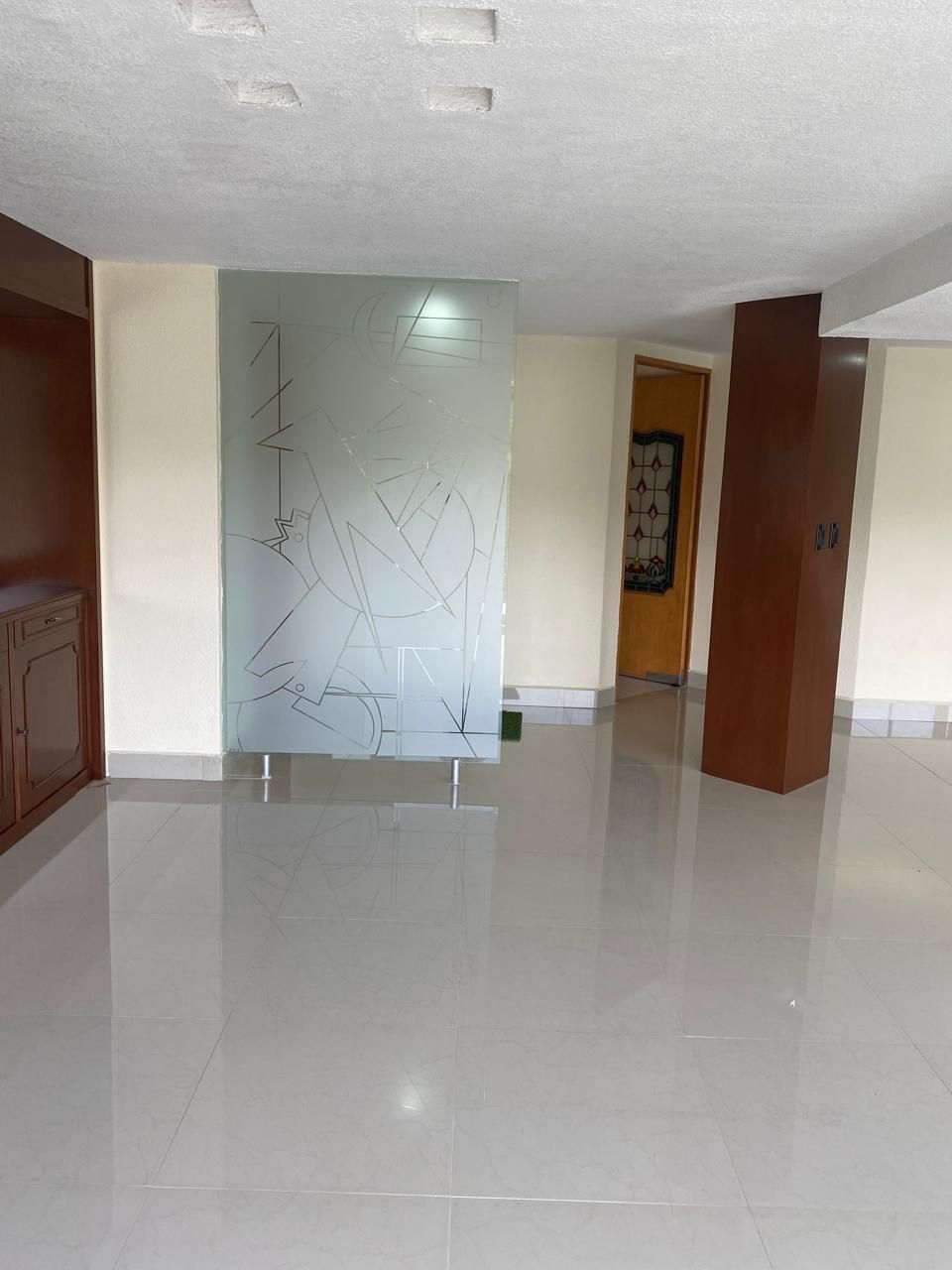 2 de 13: SALA