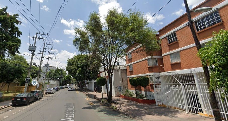 3 de 8