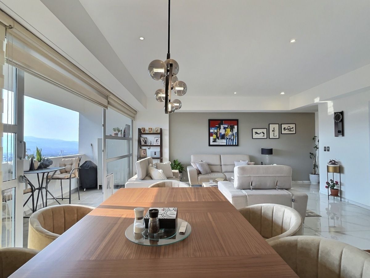 1 de 28: Sala comedor