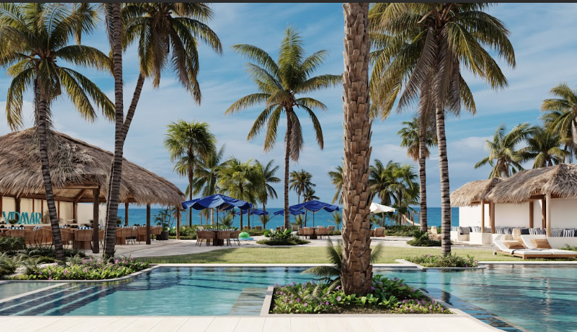 4 of 22: piscina y playa