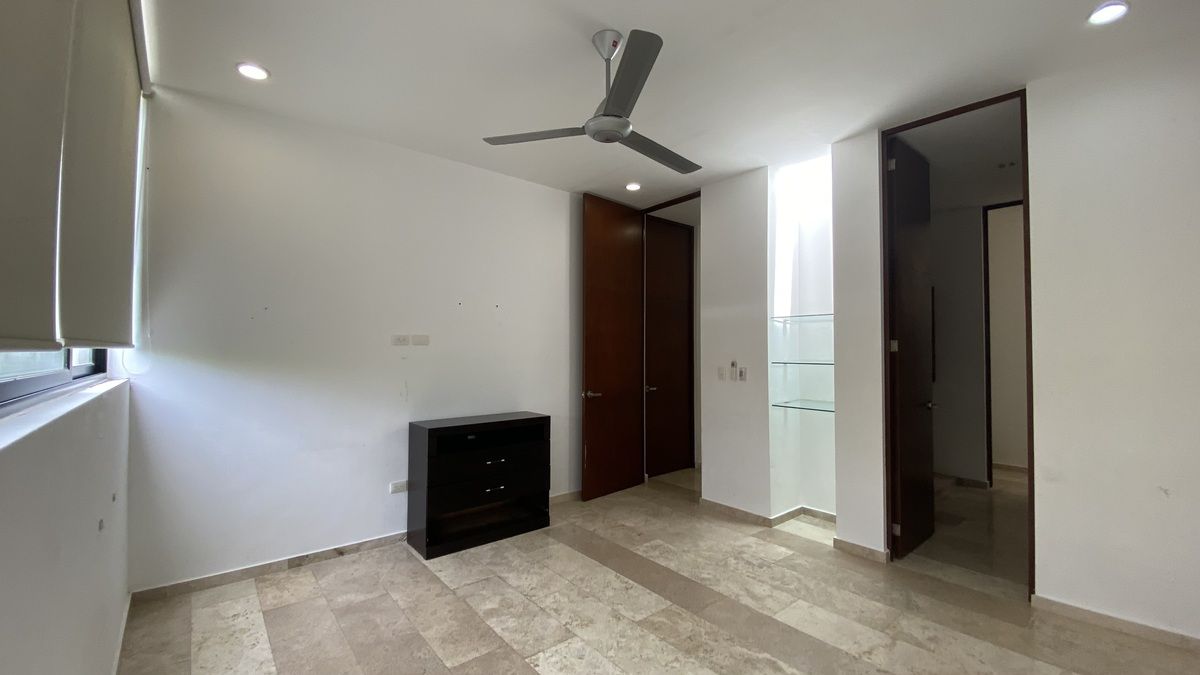 15 de 29: Recámara secundaria 1