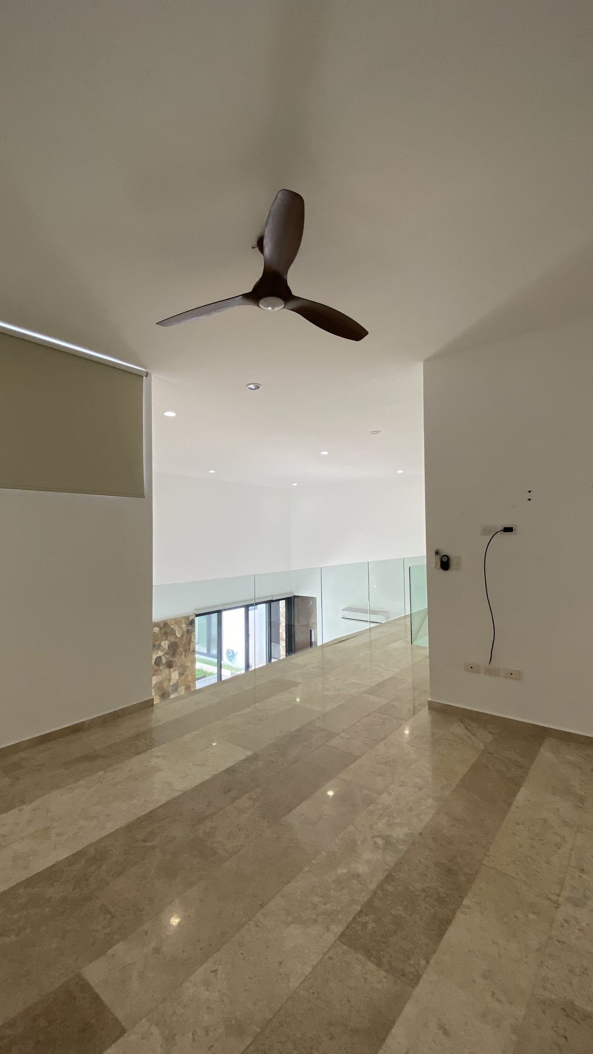 22 de 29: Family room