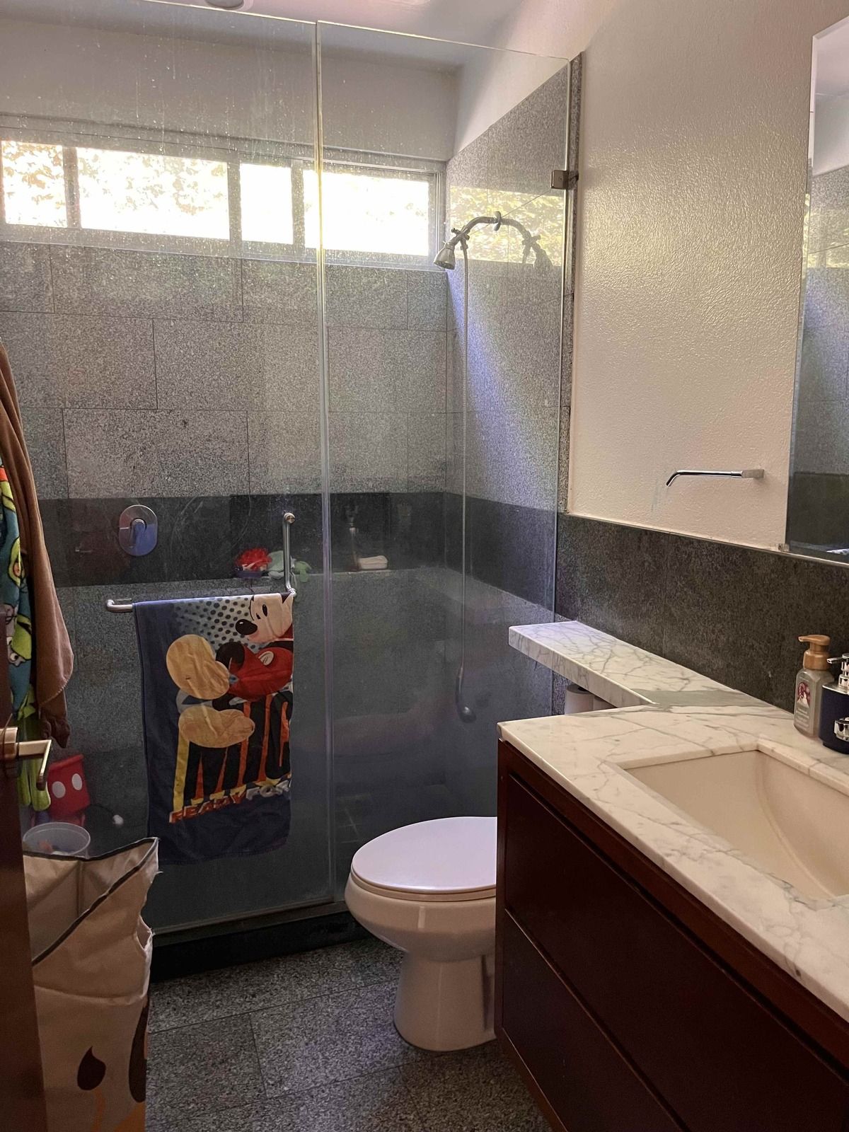 8 de 27: Baño completo recámara 1