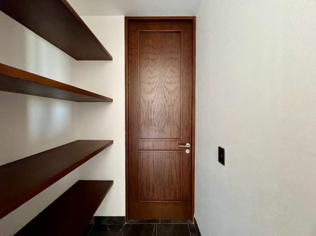 13 de 20: Closet Segunda Habitación