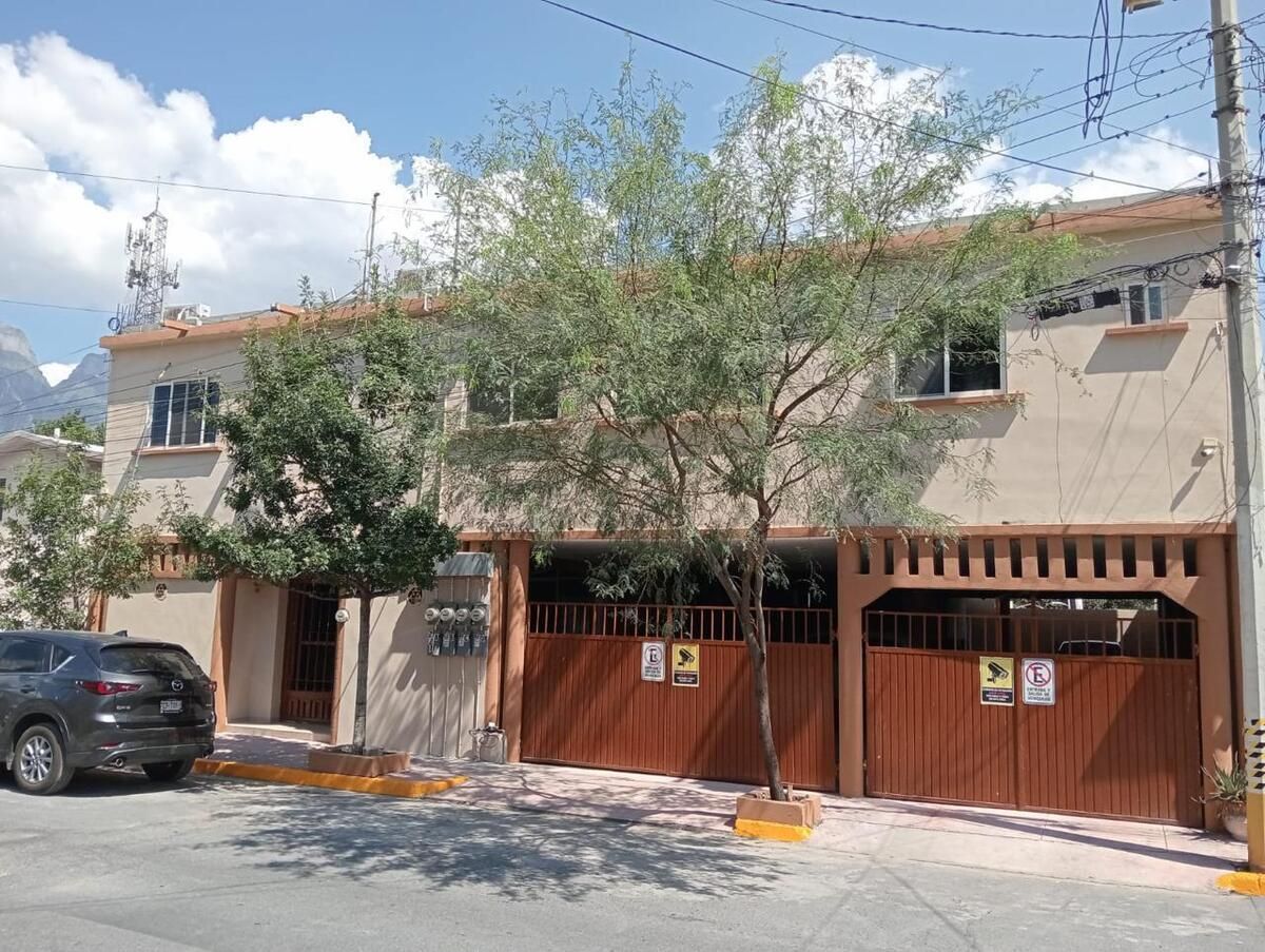 3 de 8