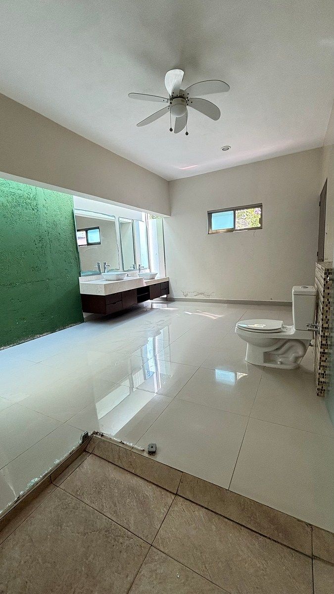 37 de 42: baño habitación principal