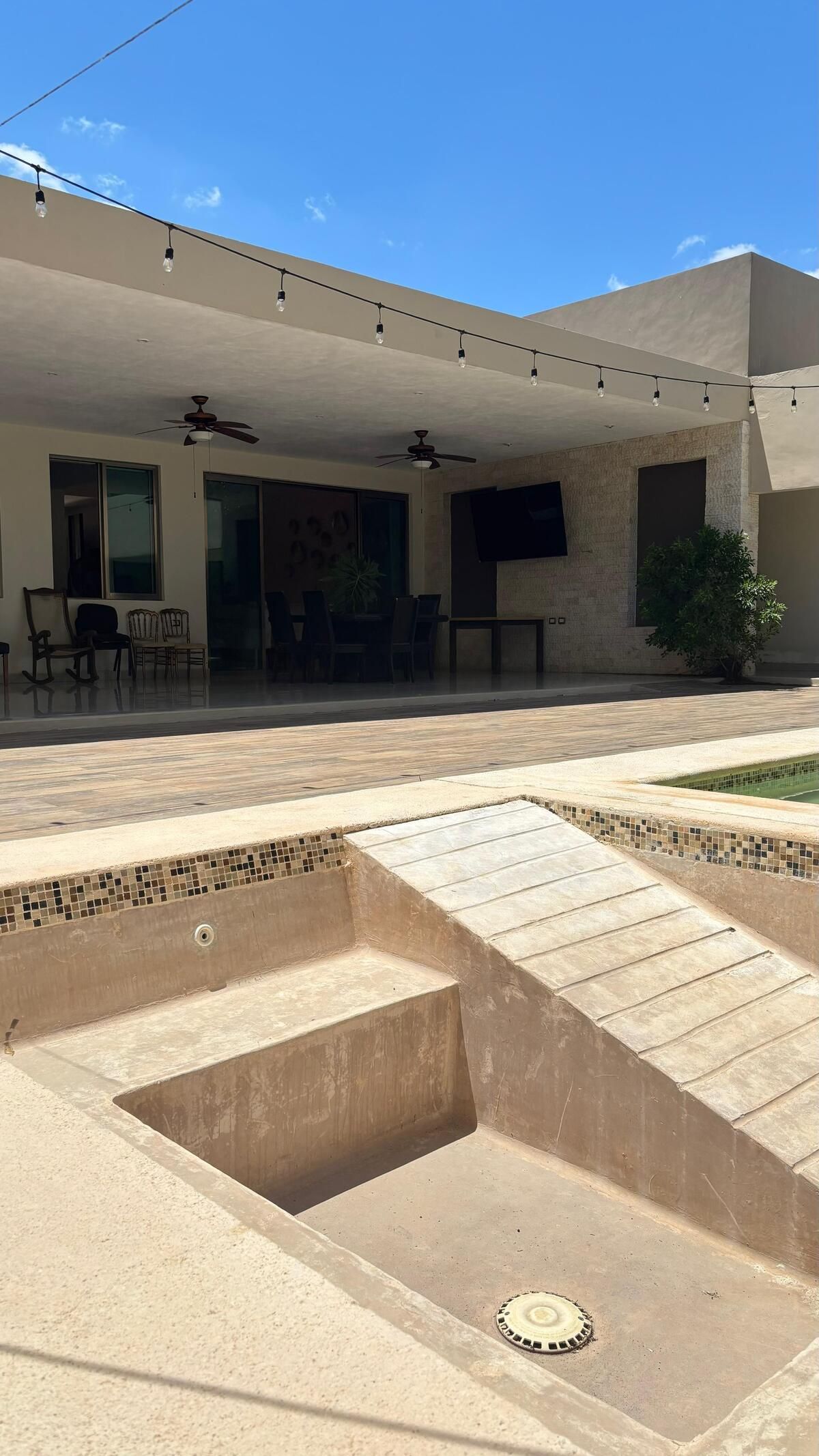 19 de 25: terraza techada