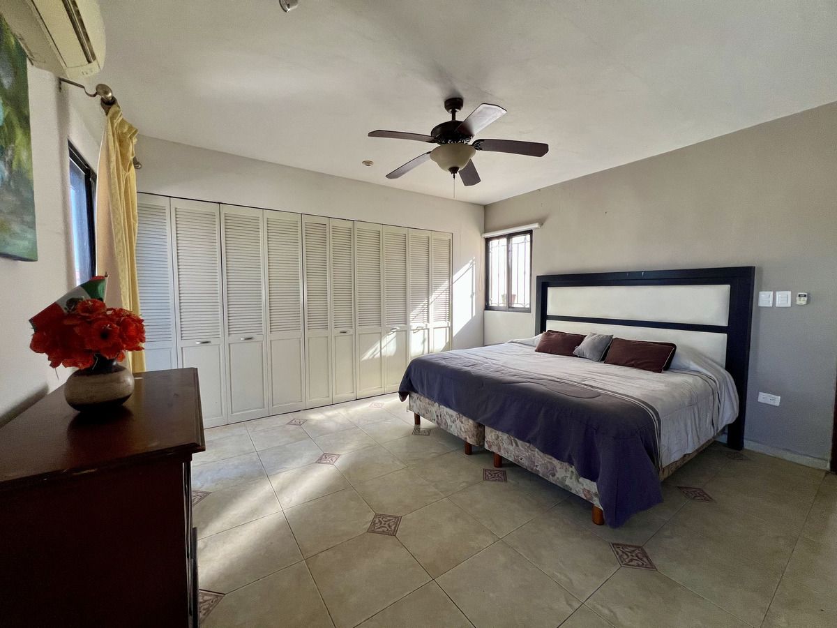 15 de 25: Habitación Prinicpal