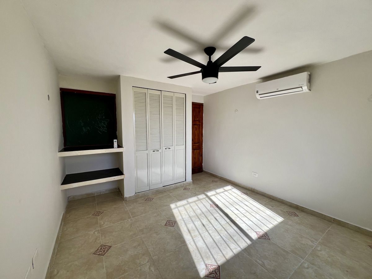 22 de 25: Tercera Habitación
