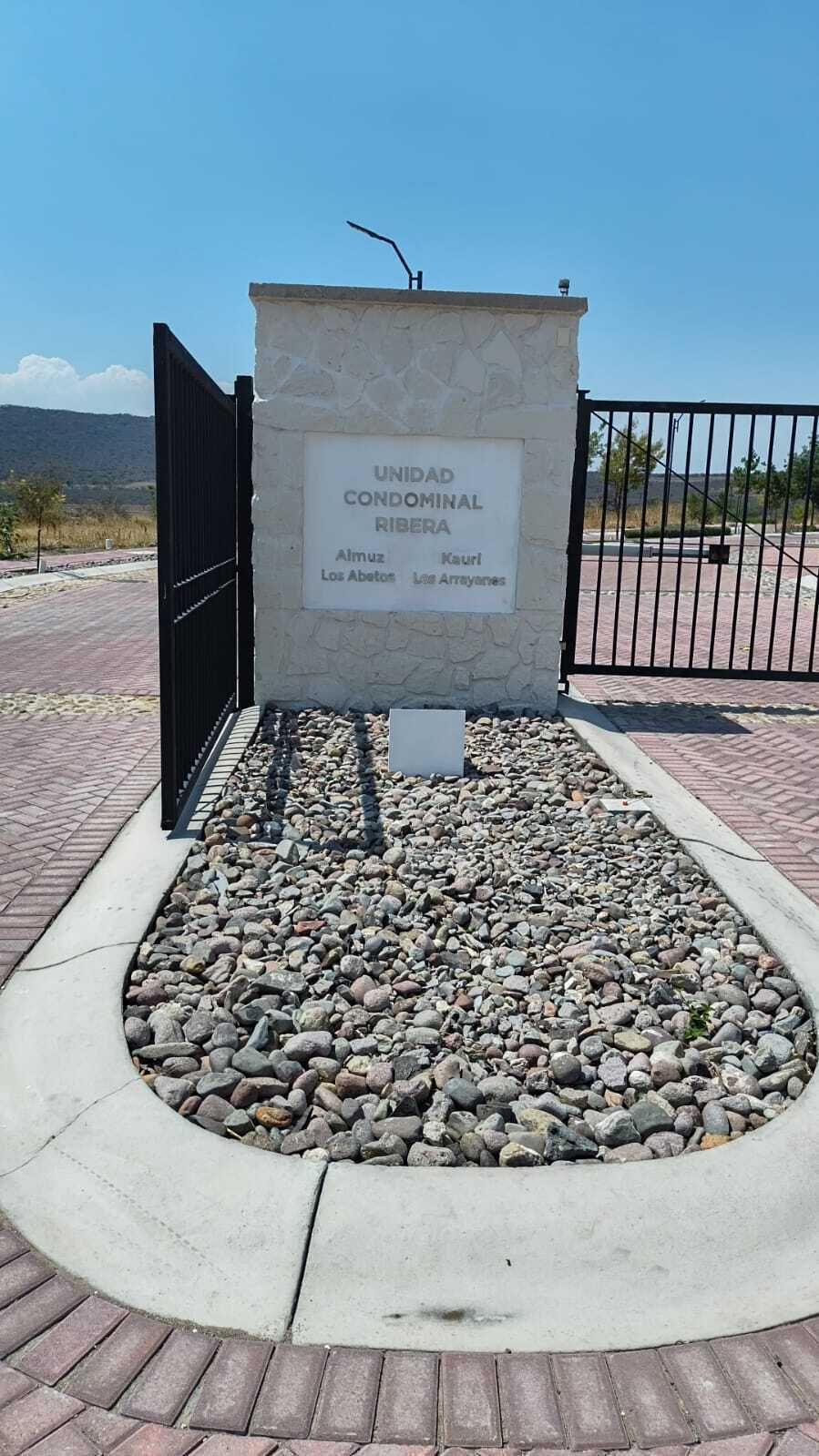 7 de 9