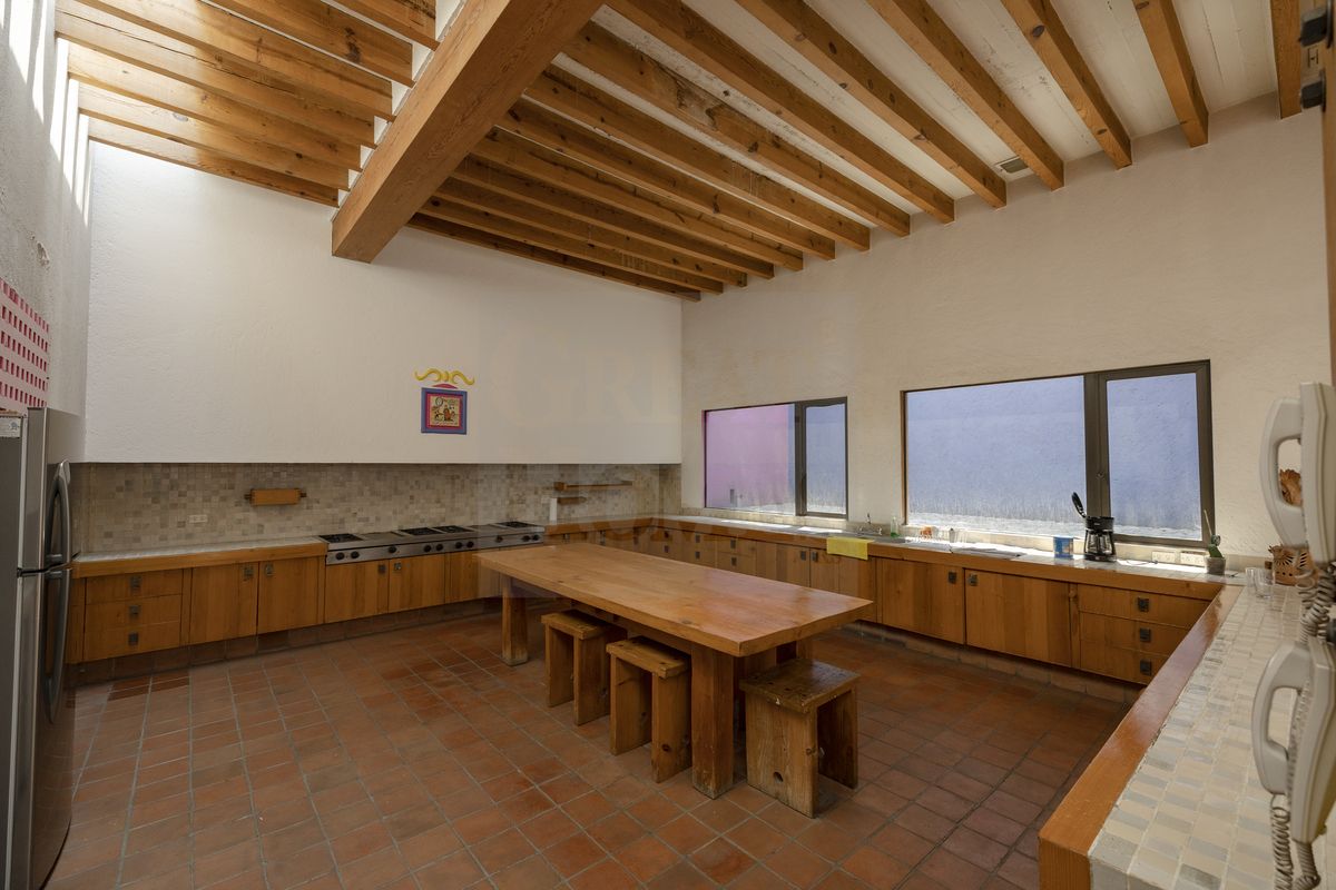 11 de 28: Espaciosa cocina mexicana