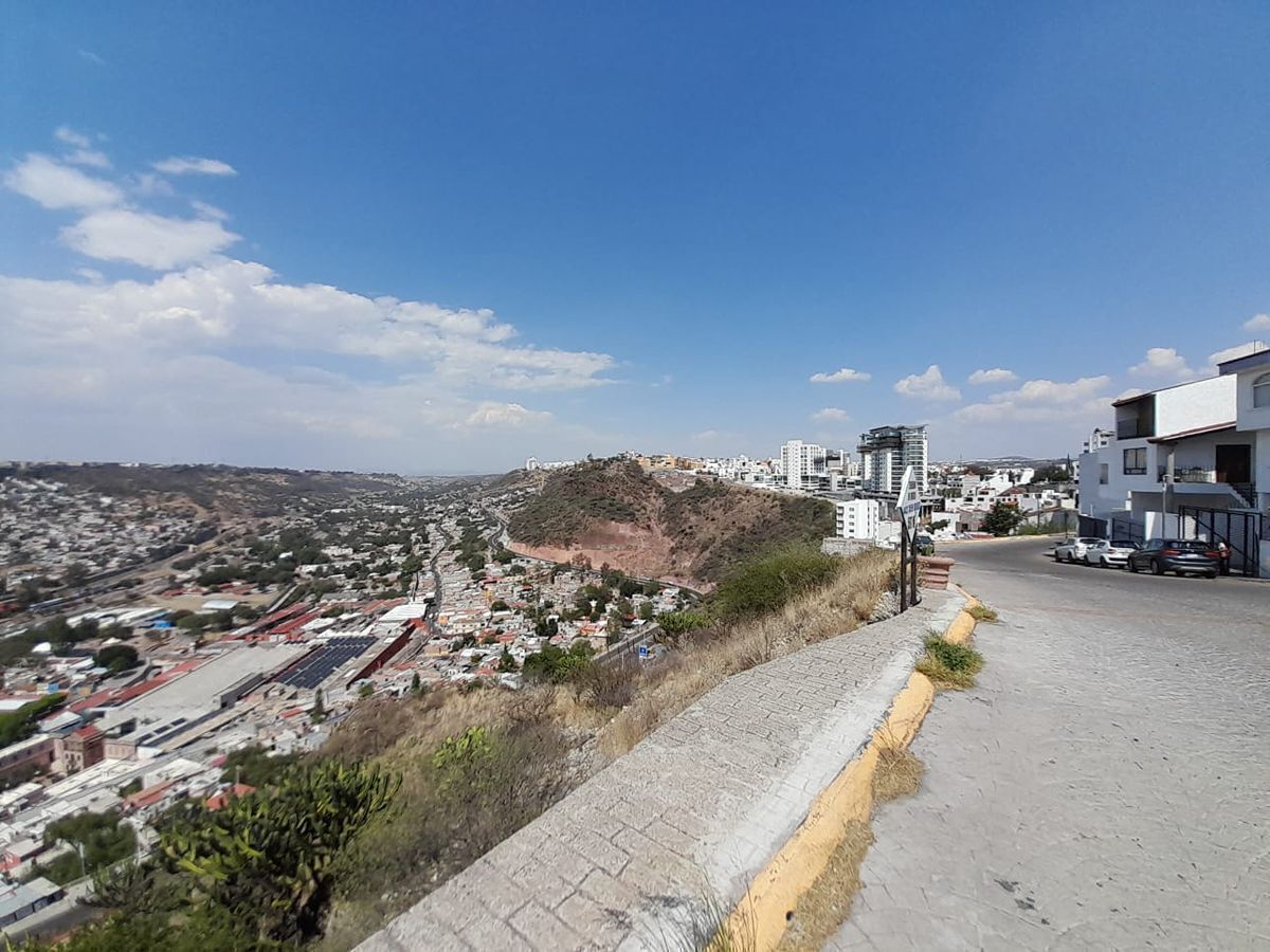 4 de 28