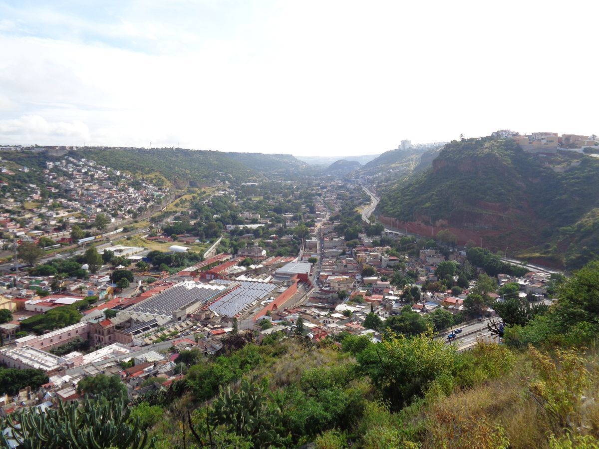 23 de 28