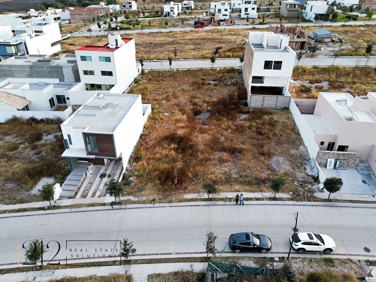 1 de 3