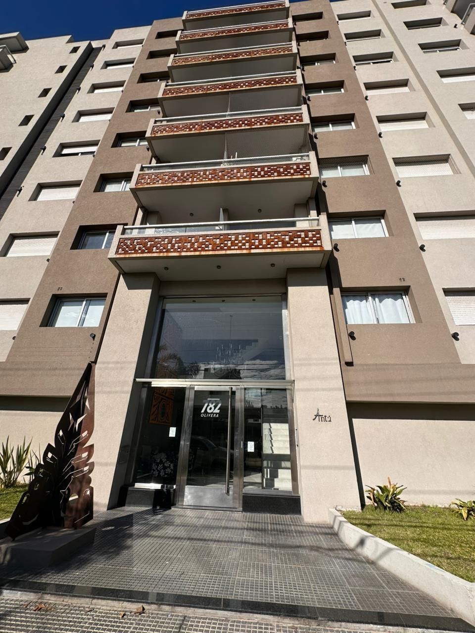 1 de 18