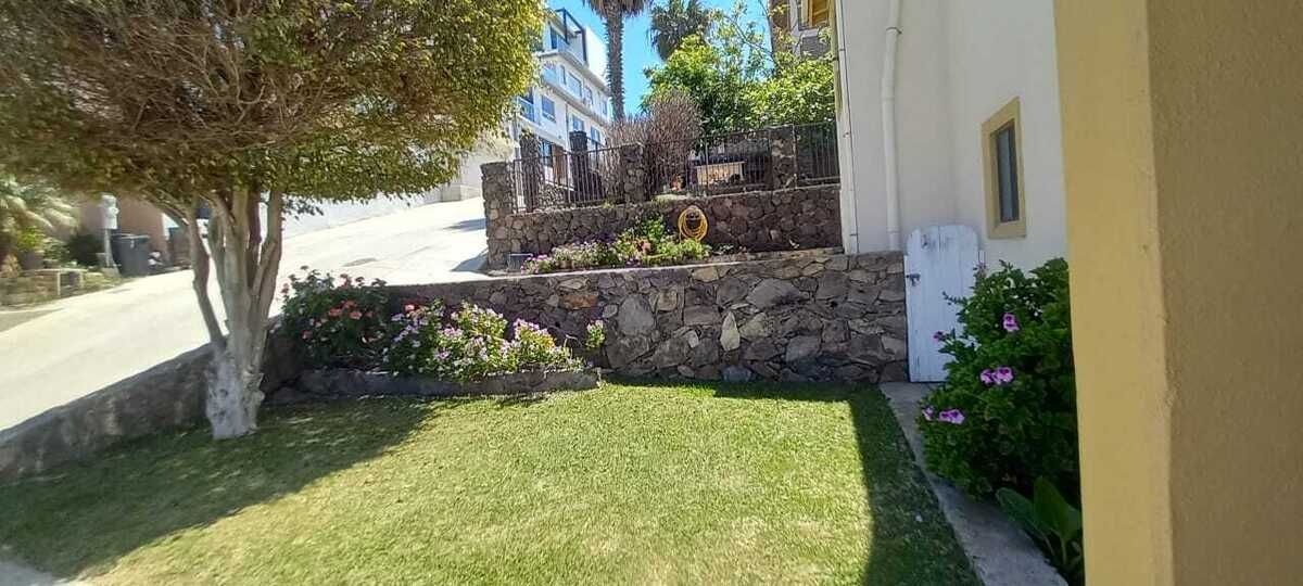 2 de 28