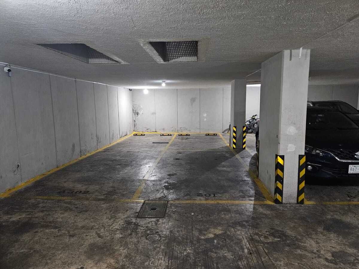 13 de 16