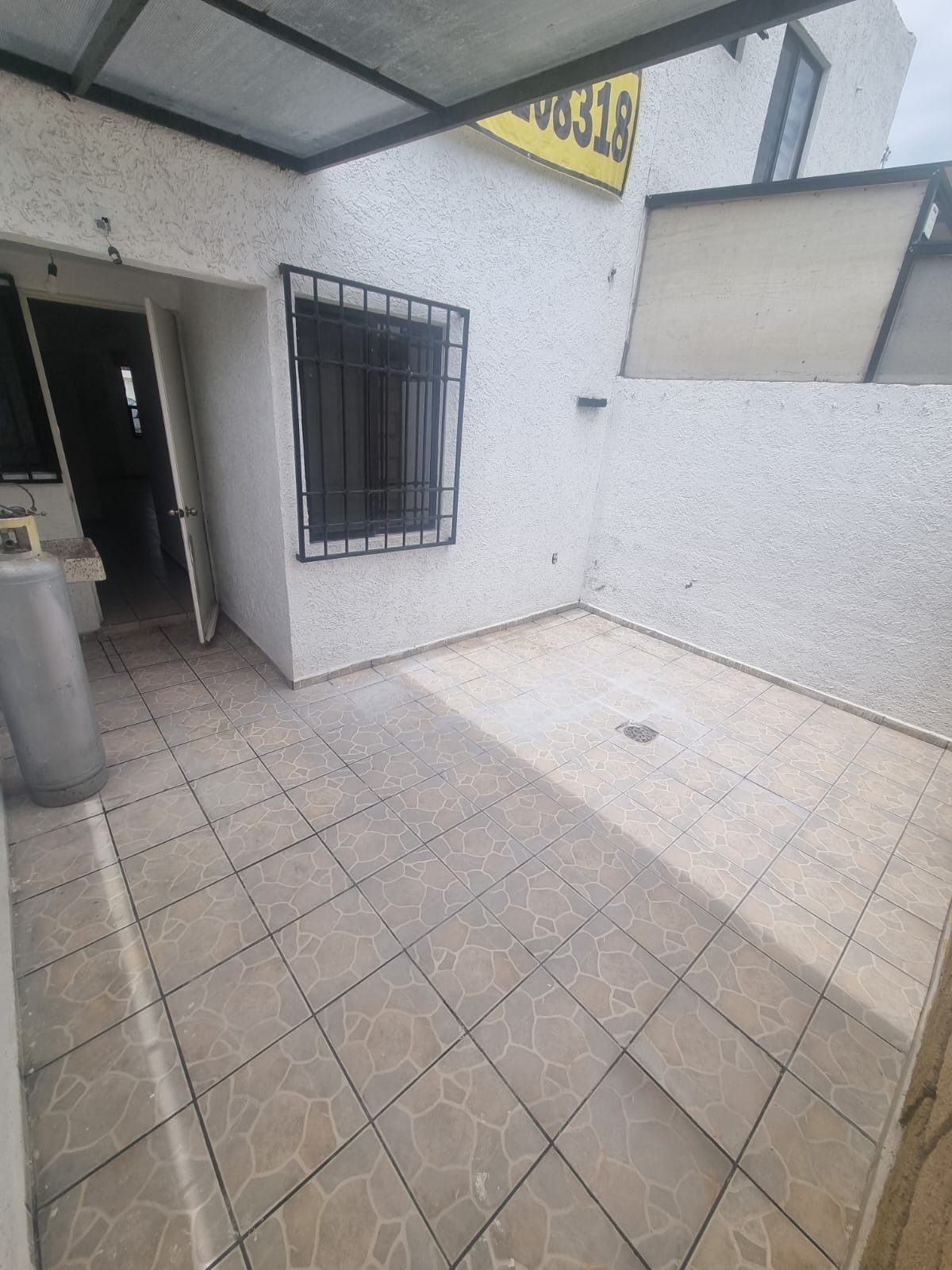 16 de 29: Patio