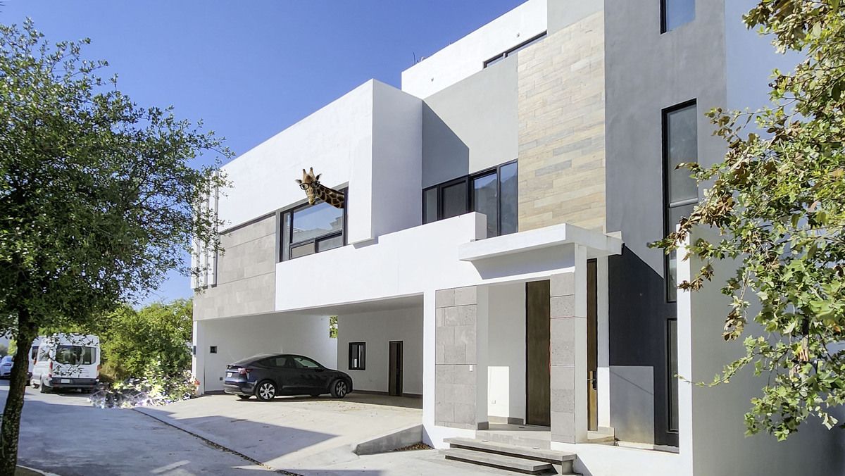 1 of 22: Casa-venta-cumbreselite-dobleterreno-19frente-100mpatio