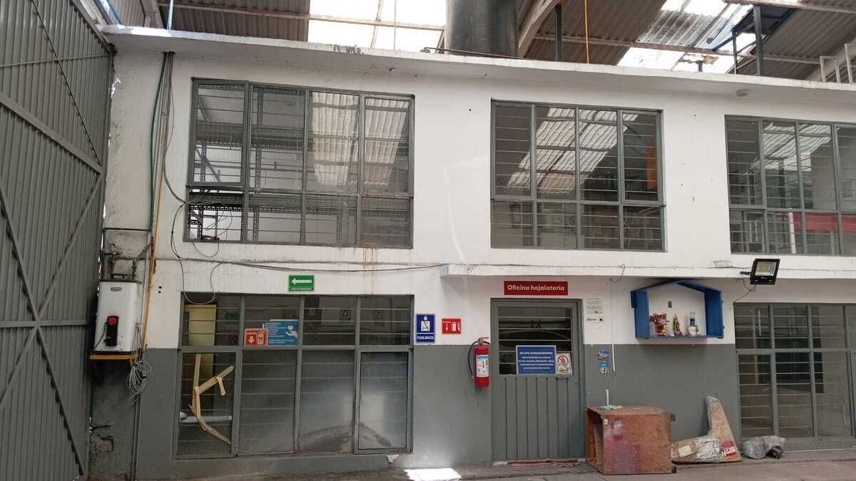12 de 18