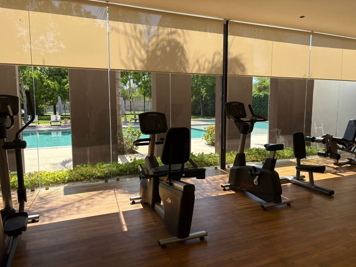 17 de 27: Gym vista interior