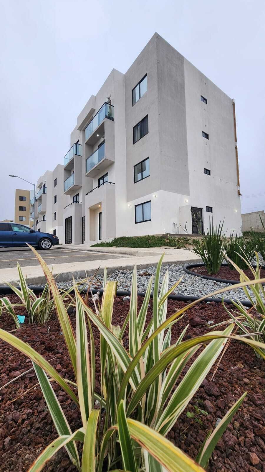 1 of 15: Residencial Vizcaino