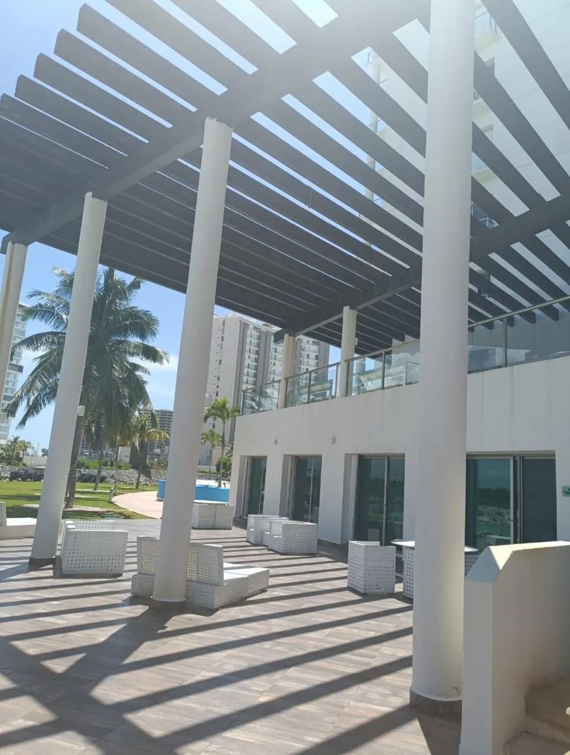 3 de 27