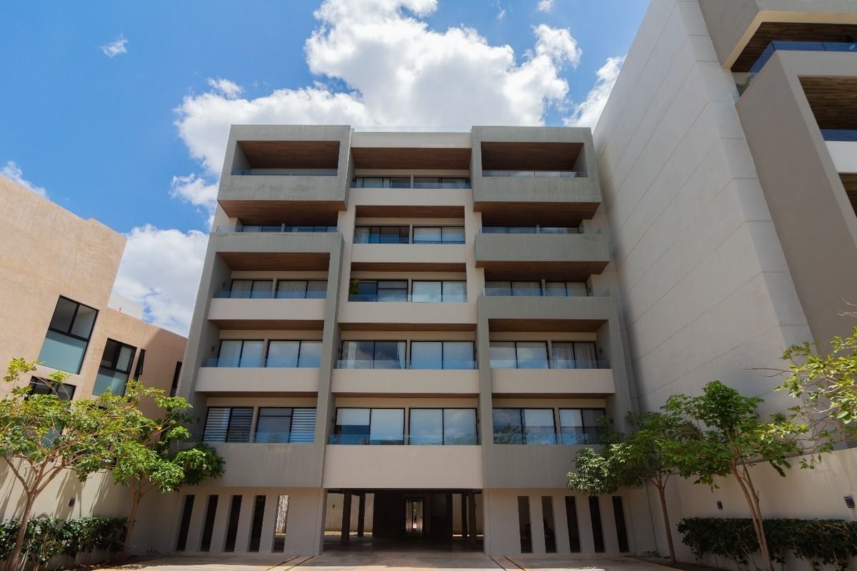 1 de 26: FACHADA PRINCIPAL