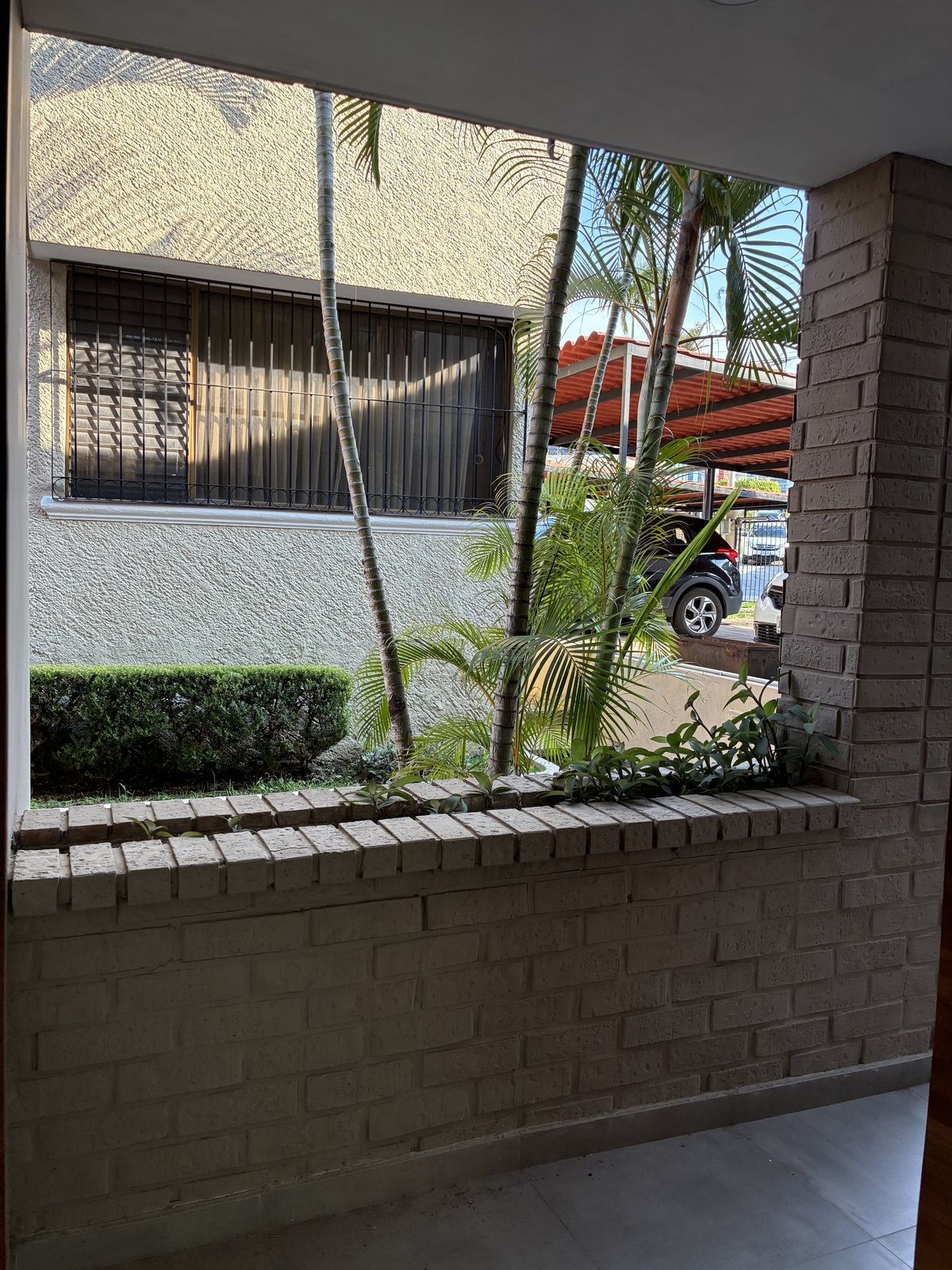 24 de 27
