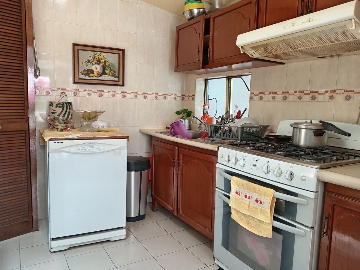 12 de 47: Cocina