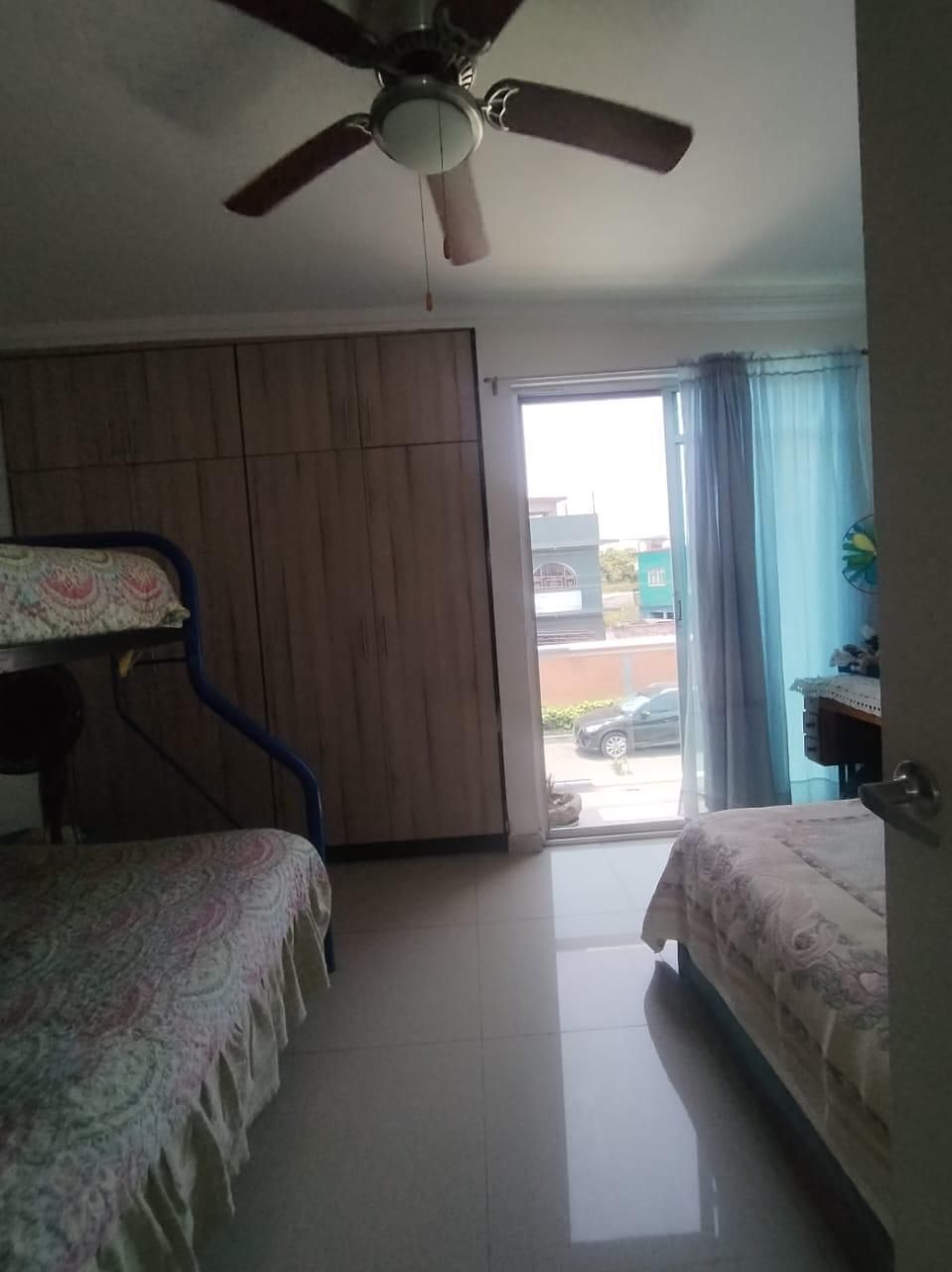 27 de 33