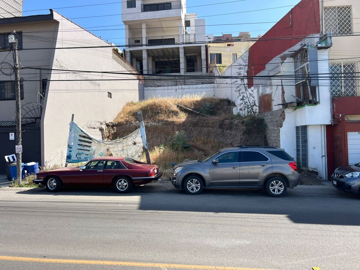 1 de 8