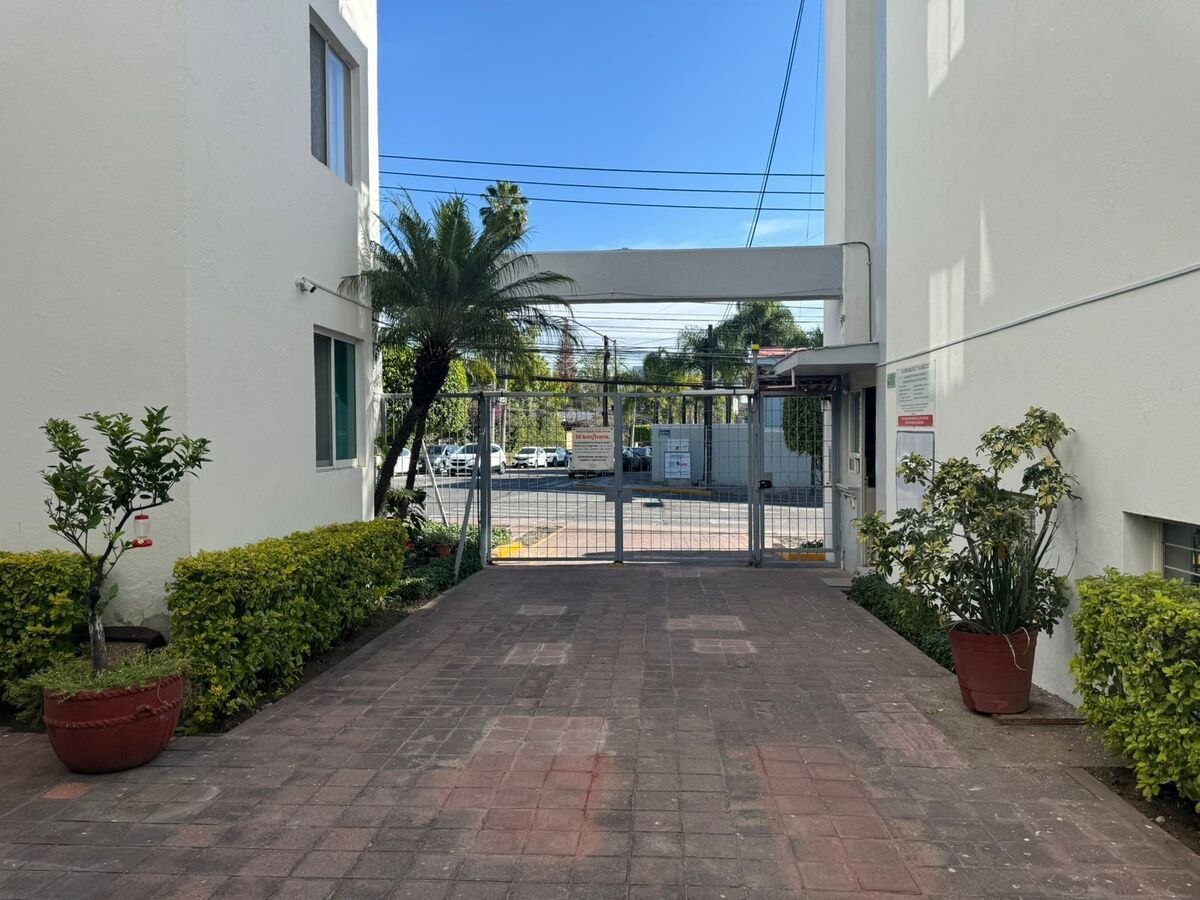 2 de 8