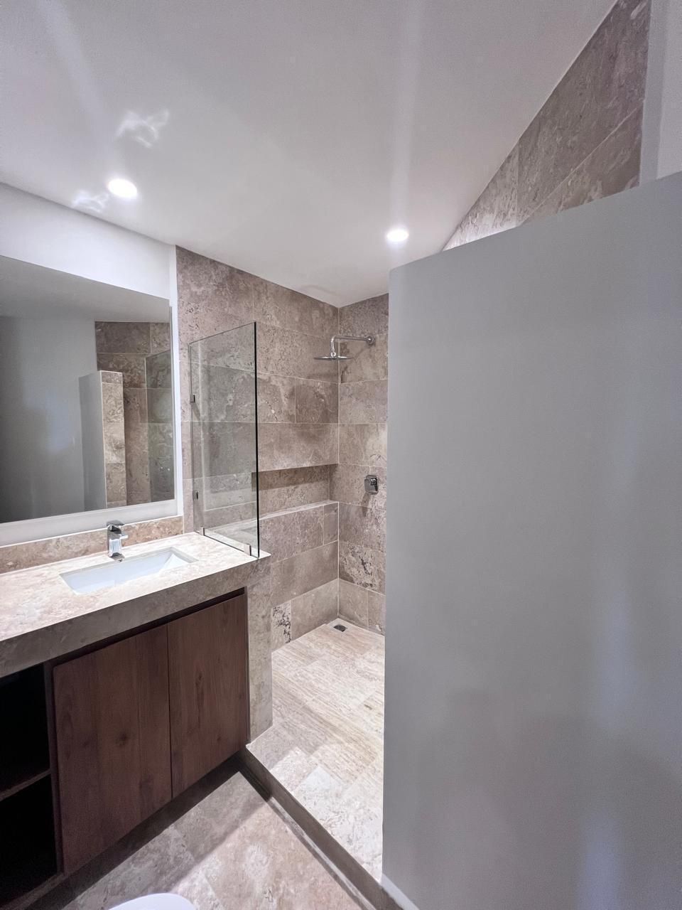 8 de 19: BAÑO REC PRINCIPAL