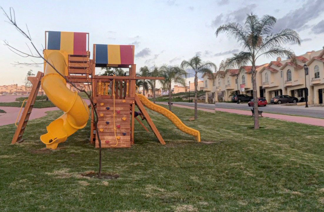 3 of 9: Área para niños